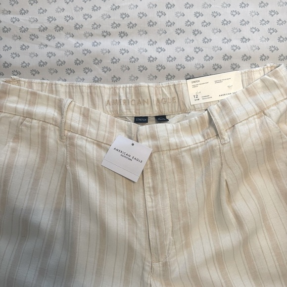 American Eagle NWT Women’s Cream and Tan Striped High Rise Trouser Pants - Picture 3 of 7